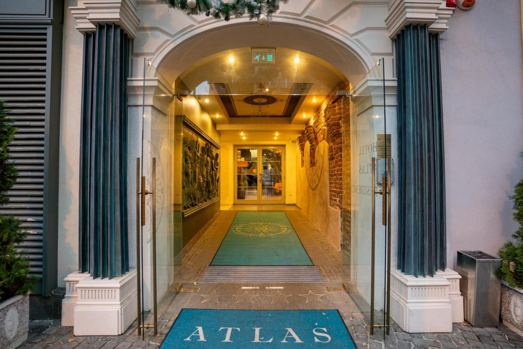 Atlas Hotel Timisoara Bagian luar foto