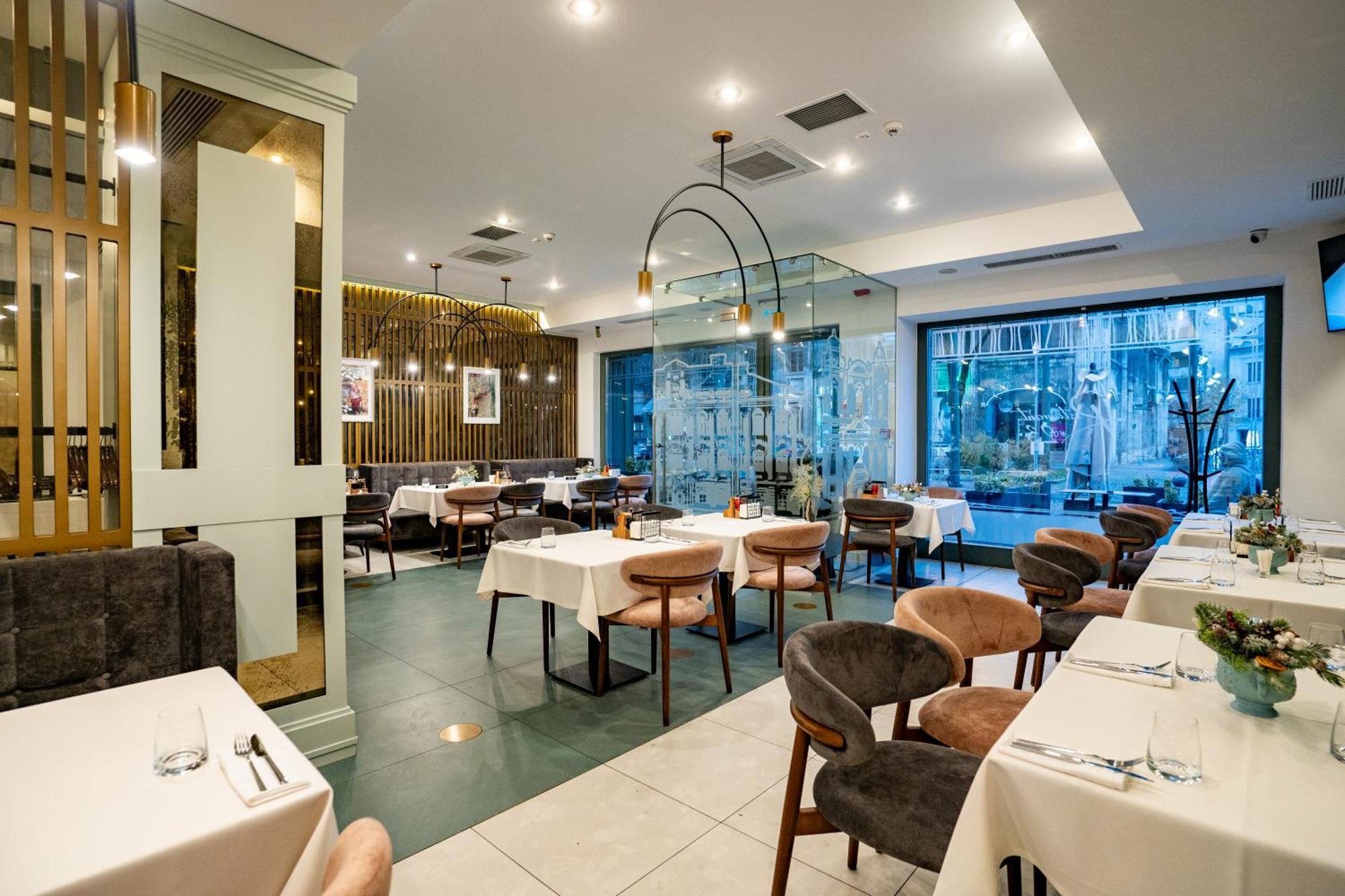 Atlas Hotel Timisoara Bagian luar foto