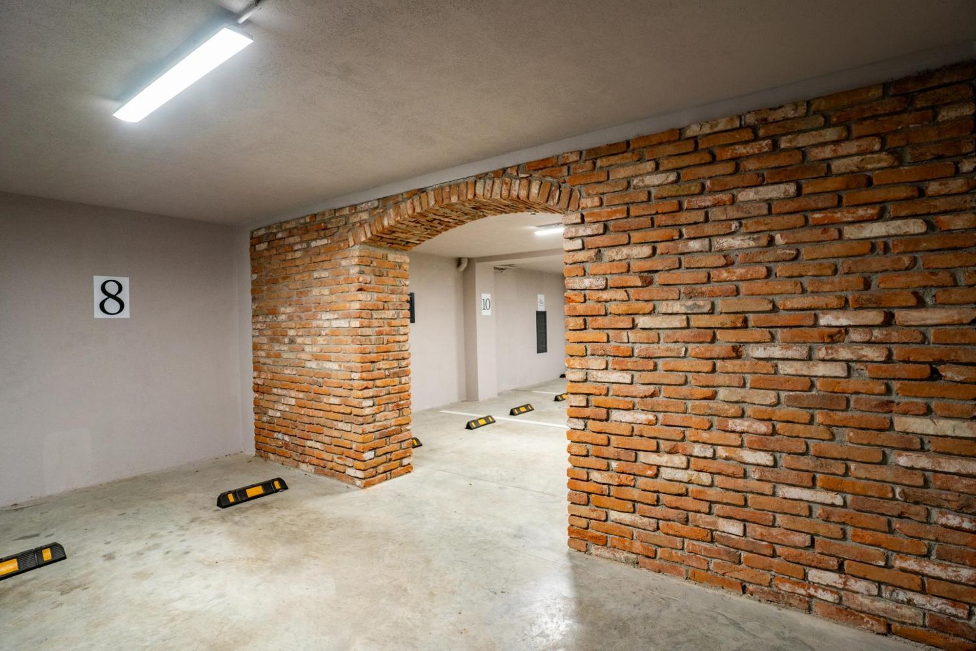 Atlas Hotel Timisoara Bagian luar foto