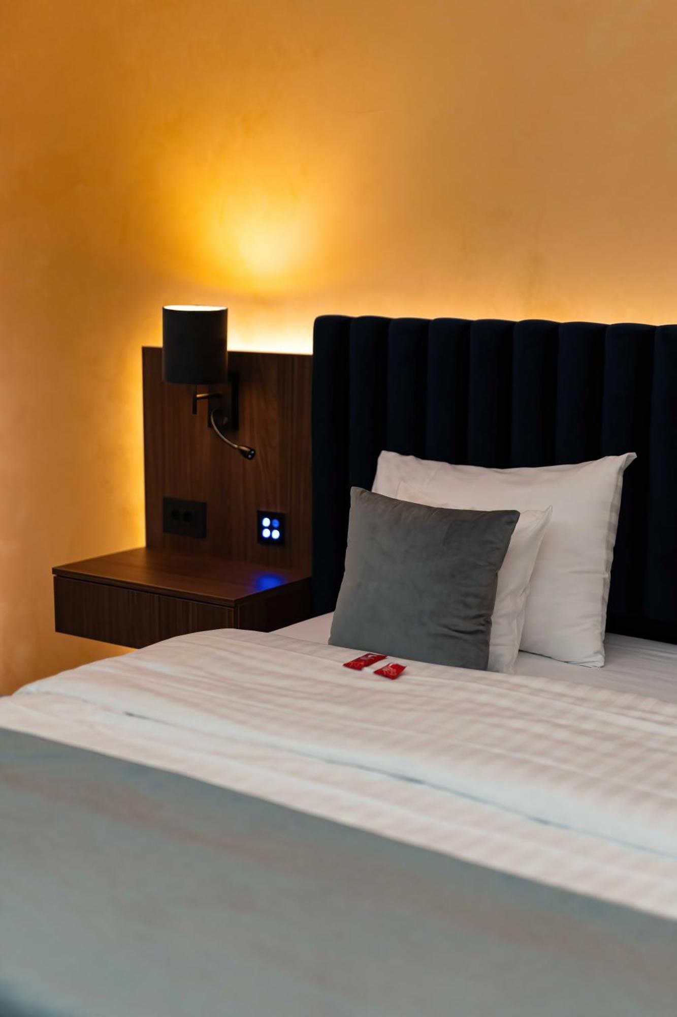 Atlas Hotel Timisoara Bagian luar foto