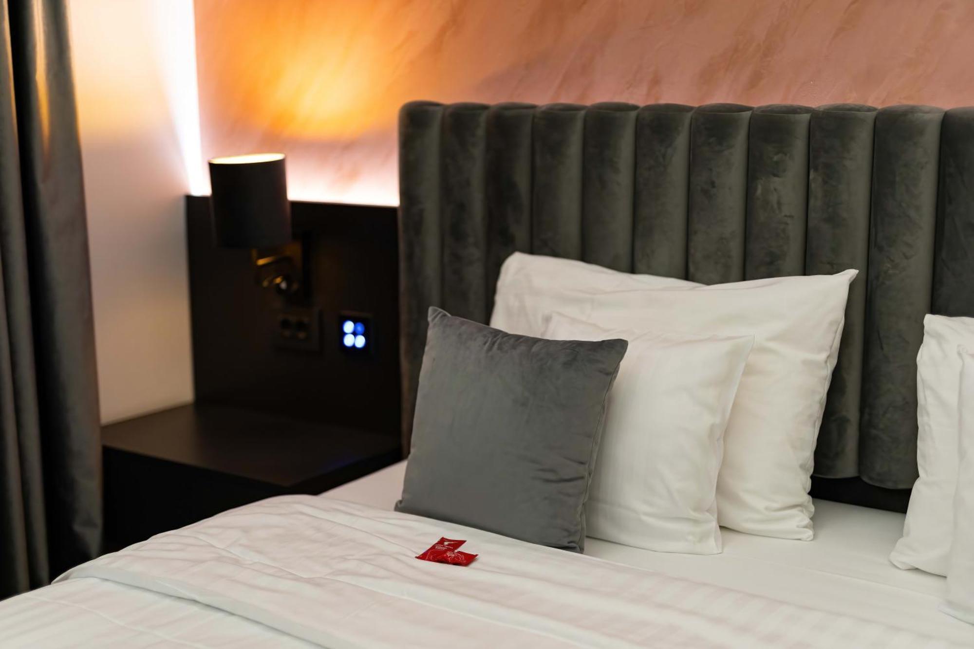 Atlas Hotel Timisoara Bagian luar foto