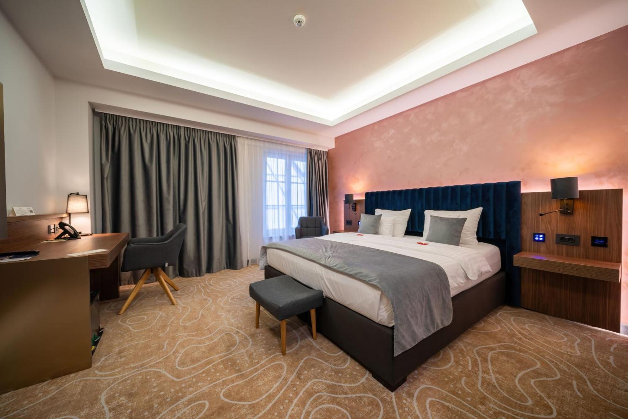 Atlas Hotel Timisoara Bagian luar foto